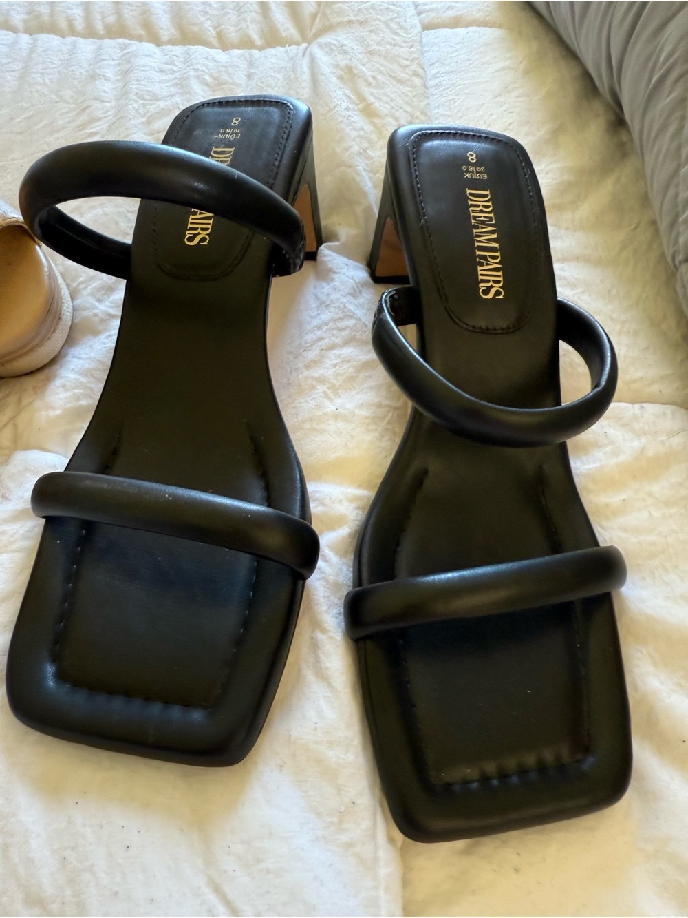 Dream Pairs Black Minimalist Square-Toe Double-Strap Block Heel Sandals